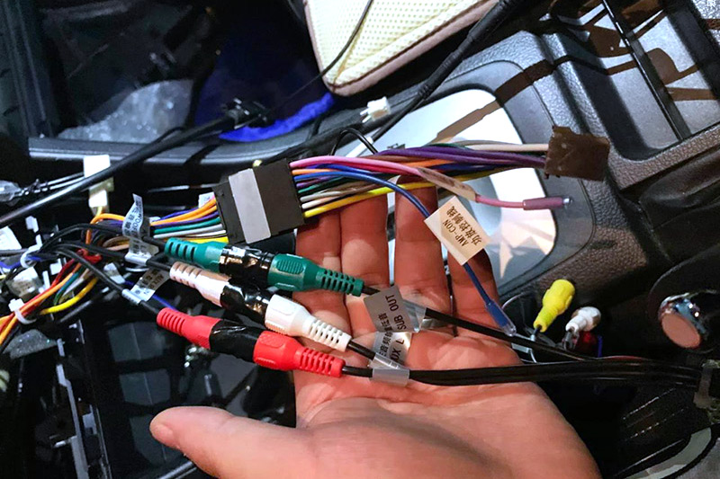 汽車線束設(shè)計與布置注意事項
